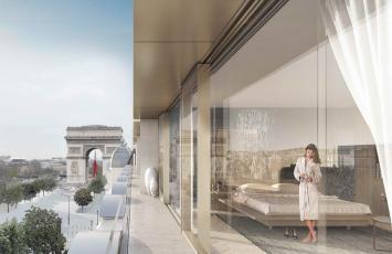 Une des chambres de l'hôtel au 150 de l'avenue des Champs Elysées avec baie vitrée et vue panoramique. Non loin, on peut voir l'arc de Triomphe.